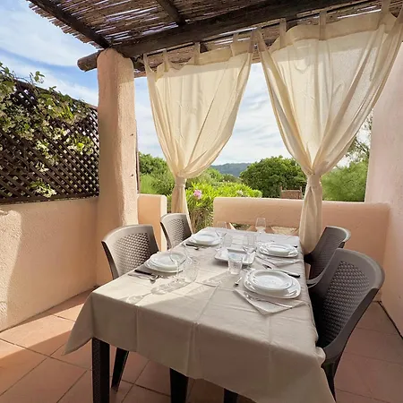 Apartment La Petite Smeralda