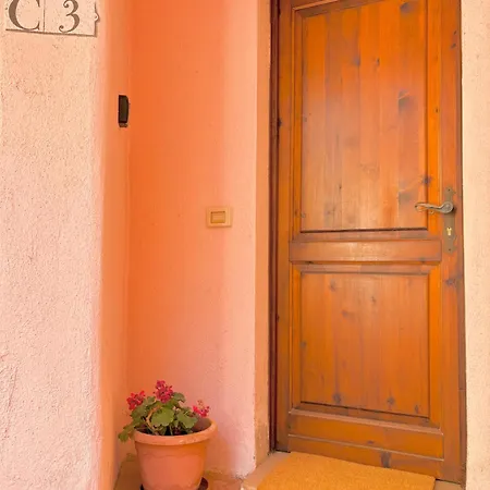 La Petite Smeralda Apartment